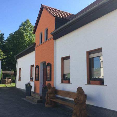 Pension Zum Alten Gasthaus Haensel Krauschwitz Εξωτερικό φωτογραφία